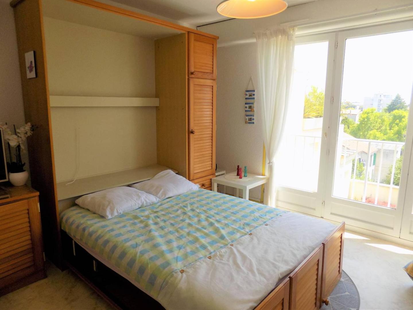 Royan - Studio Lumineux Au Calme - 30M De La Plage - Quartier Du Parc Экстерьер фото