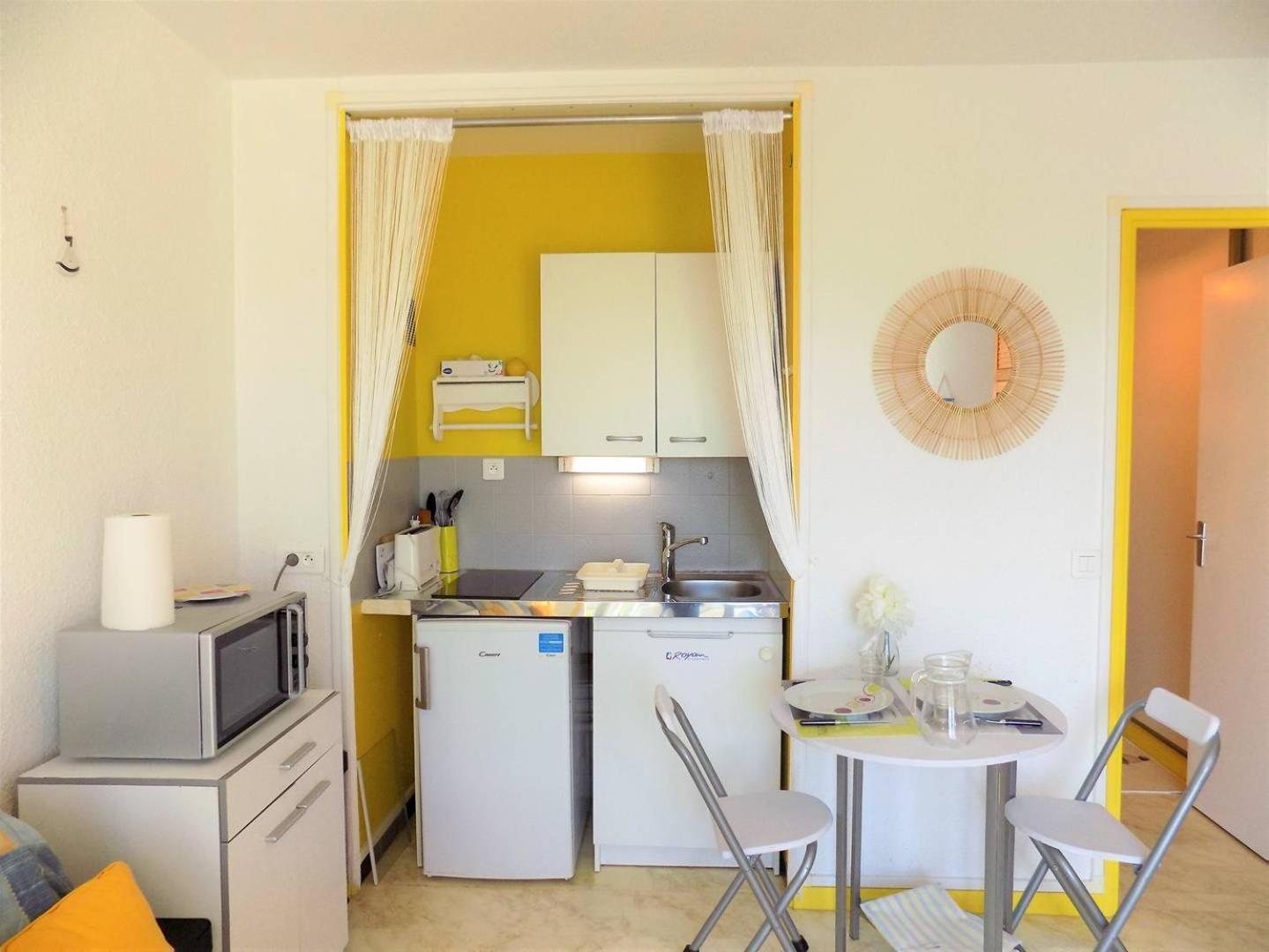 Royan - Studio Lumineux Au Calme - 30M De La Plage - Quartier Du Parc Экстерьер фото